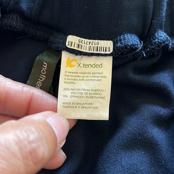 Maternity skirt in navy - Picture 6 of 6